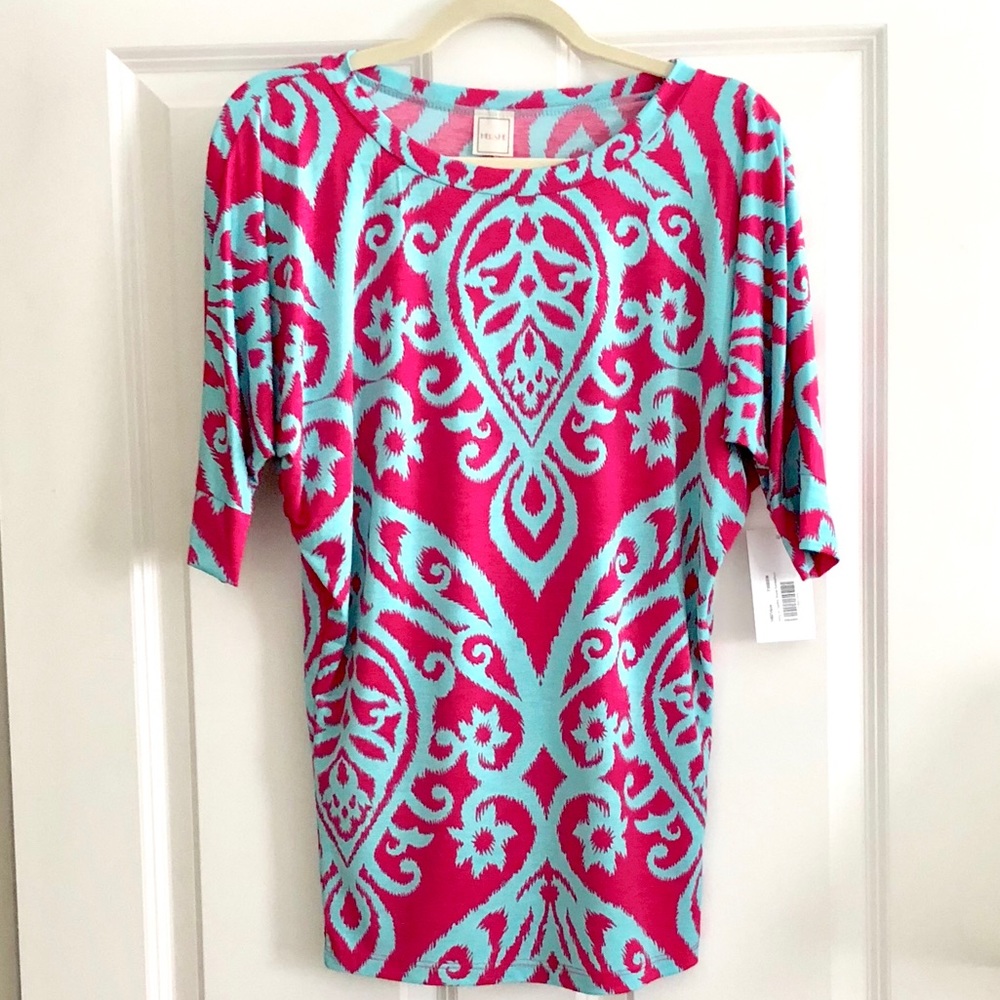 Pink Lily Boutique pink & teal blue summer blouse - Picture 2 of 6
